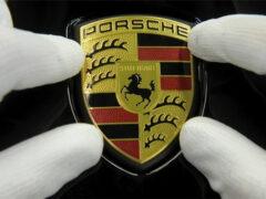Лобовое стекло на Speedster обошлось блогеру в цену нового Porsche Macan