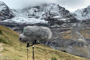 microphones recording mountains