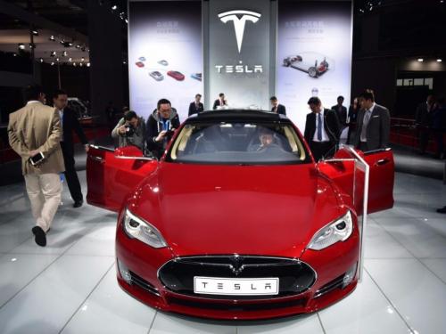 Акции Tesla достигли исторического максимума