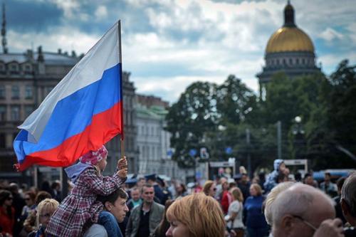 В Санкт-Петербурге новорожденную назвали Россия Русских